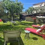 Valsabbia Apartment *